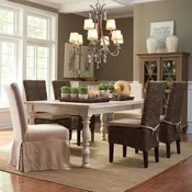 Aberdeen Dining Table and Chairs by Riverside Furniture