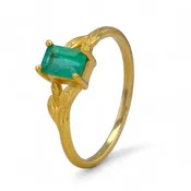 10K Gold Emerald Petal Ring