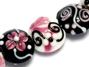 10107102 D - Seven Black & White w/Pink Lentil Beads
