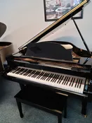 1995 Young Chang 5' 2" Baby Grand in Polished Ebony