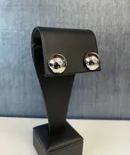14kw, Gold Studs