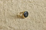 1920s Gold Agate Round Intaglio Ring