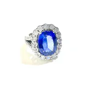 14K 8.34ct Tanzanite Ring with 2ct in Diamonds