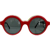 OPTIK! by Wissing Big red
