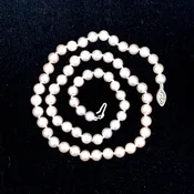 Akoya white pearl necklace
