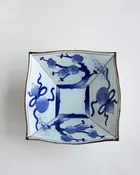Arita Ware Hand Drawn Large Square Bowl (Gift Box)