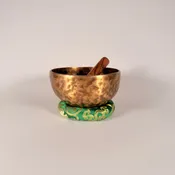 Hammered Singing Bowl — B Note, 7"