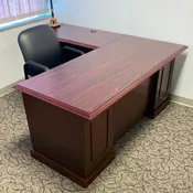 Laminate 3076 “L” Desk