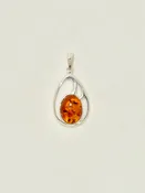 Amer Pendant