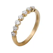 7 Stone Shared Prong Diamond Band