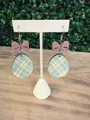 Argyle Egg Earring