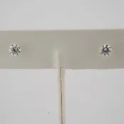 1.00CTW ROUND DIAMOND STUDS SI/GH