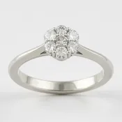 14k White Gold Diamond Flower Ring — Cortes