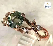 14 k Rose Gold Rind with Green Sapphire and Diamond