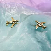 Airplane Pin P677