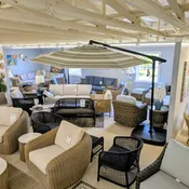 10′ Cantilever+Base with Vancouver Coast Canopy