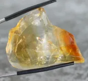 Stunning 106ct uncut golden Citrine