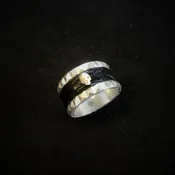 Silver Ring w Genuine Crocodile n Skull
