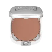 Mineral Matte Bronzer to Contour the face for a Natural Look