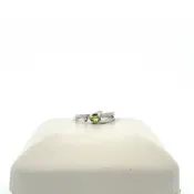 10k White Gold Birthstone Ring - Peridot