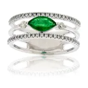 14KW Diamond & Emerald Ring