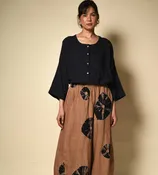 Bandhani Linen Gol Pants in Camel