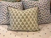 Artichoke Charm w/ Electric Park Cord Pillow Sham