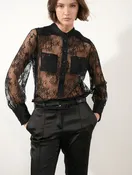 Blouse en dentelle Chantilly noire
