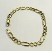 14k Gold Figaro Link Bracelet - 8.5" - 8.8 Grams - 6mm