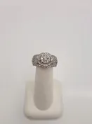10Kt White Gold Diamond Ring