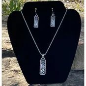 Deja Vu EARRINGS ONLY