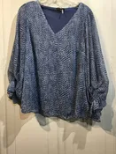 1 State Size Medium Blue Tops