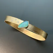 Gold Bracelet Set with a Brilliant Freeform Opal