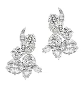 12.86 Carat Diamond and Platinum Harry Winston Stud Earrings -V51186