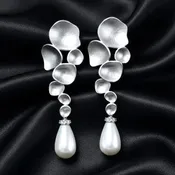 Bliss - Pearl Bridal Earrings - Silver & Gold