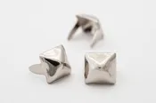 1/4" Pyramid Studs - Bag of 100