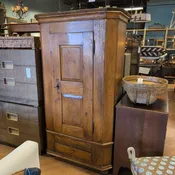 ANTIQUE PRIMITIVE COUNTRY PINE CABINET WITH DRAWER.  LINED WITH FABRIC TO