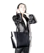 SADDLE TOTE - black — RUBIN&CHAPELLE