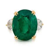 Classic Oval Emerald Ring