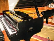 Estonia Model 274 (9') Concert Grand in Ebony Satin - Pre-Owned
