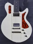 Eastman Juliet PB Electric Guitar – Boutique Offset w/ Bare Knuckle Pickup, Okoume Body, Premium Gig Bag