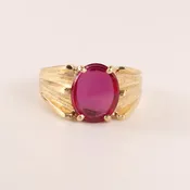 10KYG Vintage Synthetic Ruby Mens Ring