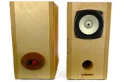 Kiwi 4" Monitors with Alnico magnets Tune in deeper to the music— BLUMENSTEIN