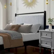 Cadre de lit plateforme Queen en bois avec tête de lit douce et moelleuse