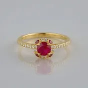 Amara Ruby - Ruby & Diamond Ring in 14K Yellow Gold — Cortes