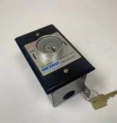 Key Switch U-Change Cyl, BLK Face (2 Screw Face Plate)