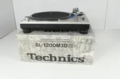 Technics SL-1200M3D Direct Drive Turntable with Dustcover
