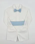 Alex White & Blue Shorts Outfit