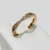 14K “Namaste” Open Twist Diamond Band