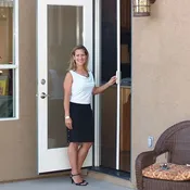 Casper Screens™ DIY Single Retractable Screen Door Kit